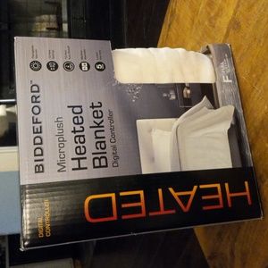 Heated Electric Blanket Full NWT